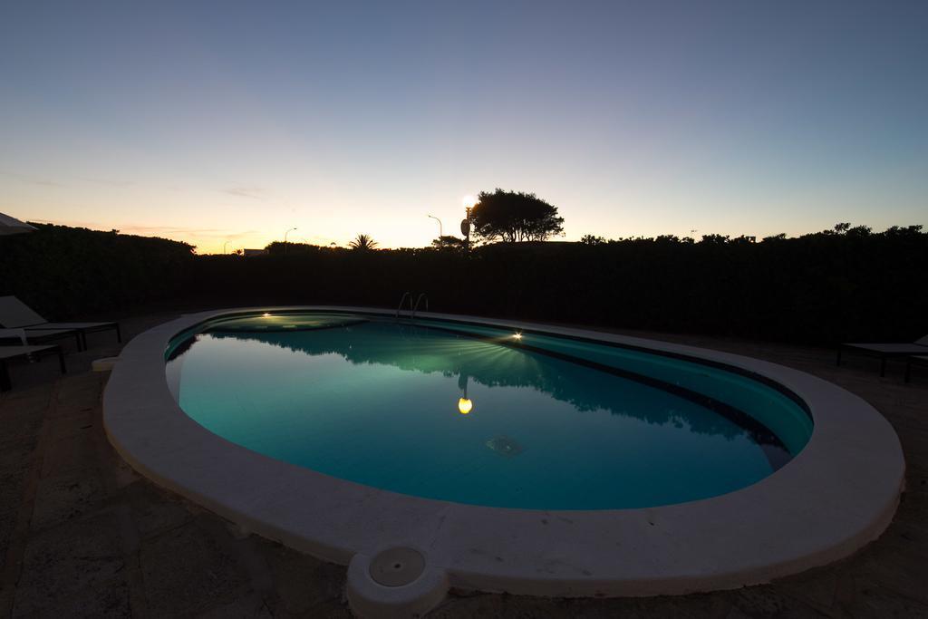 Nuvolet Apartaments Cala'N Blanes  Esterno foto