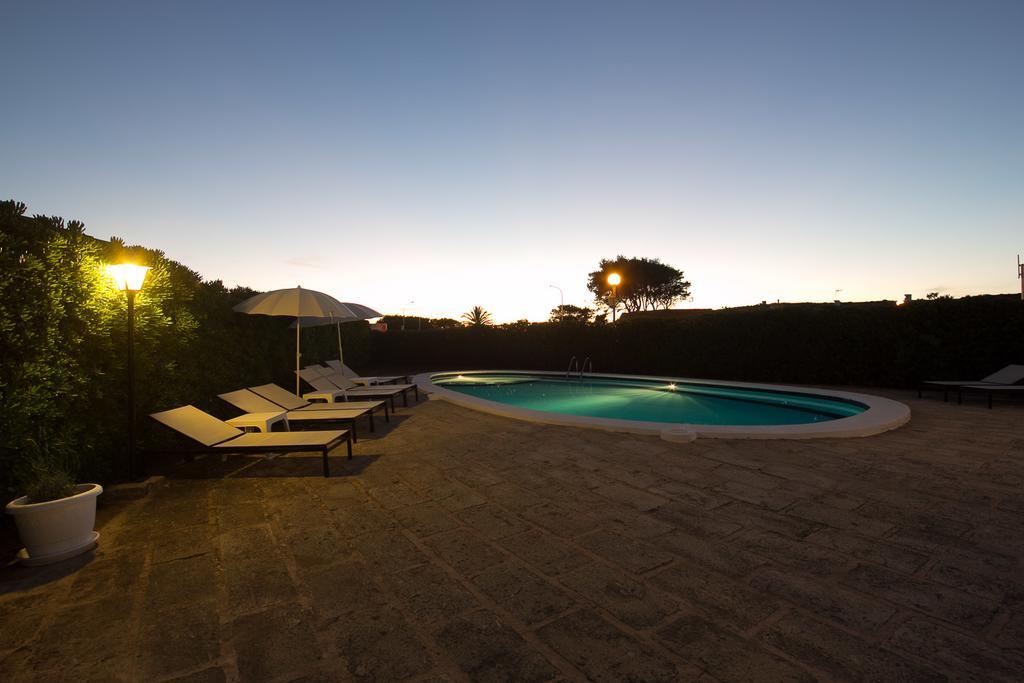 Nuvolet Apartaments Cala'N Blanes  Esterno foto